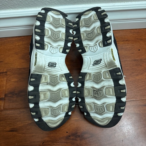 Sketchers Air Cooled Memory Foam Shoes Size 10.5 - Picture 7 of 8